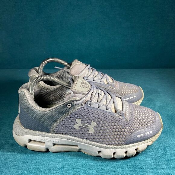 Size 8.5 - Women’s Under Armour HOVR gray shoes - Picture 3 of 9